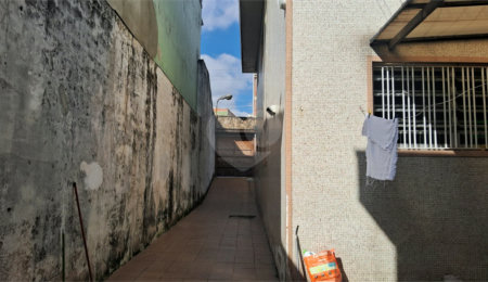 Casa à venda com 4 quartos, sendo 1 suíte,  em Catumbi, São Paulo, SP