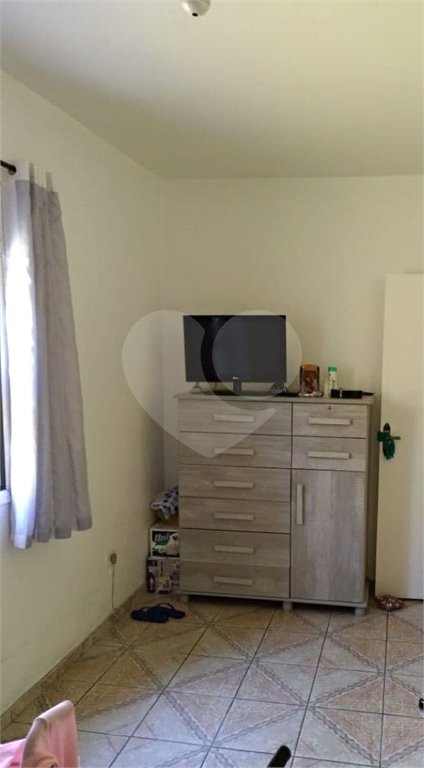 Casa à venda com 4 quartos, sendo 1 suíte, em Cidade Kemel, Poá, SP
