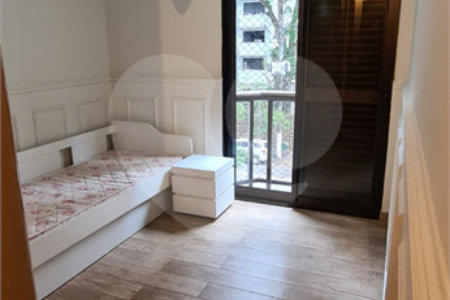 Apartamento para venda e locação de 130m² no Jardim Paulista com 2 suítes e 2 vagas.