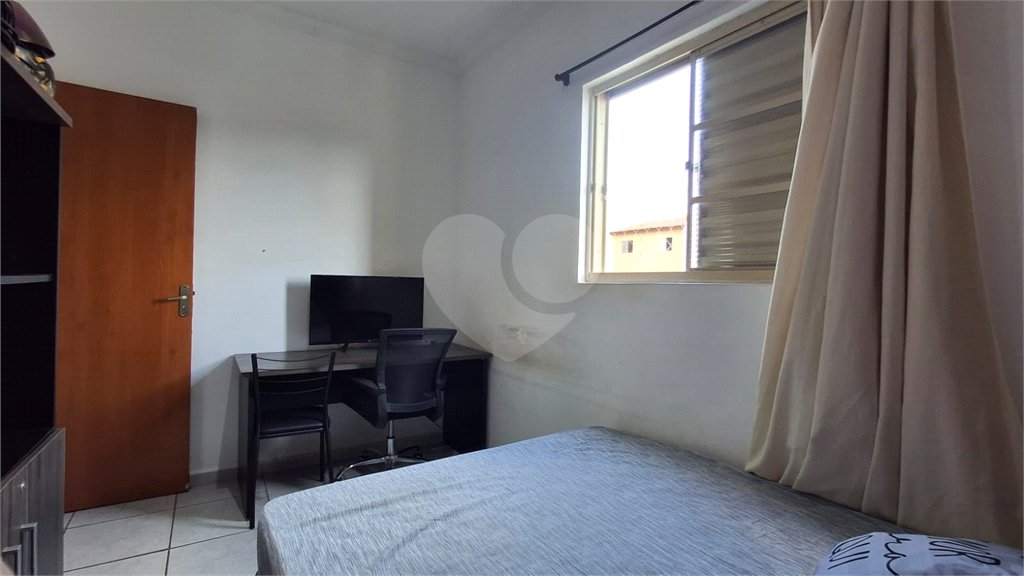Apartamento à venda com 2 quartos em Parque São João, Votorantim, SP