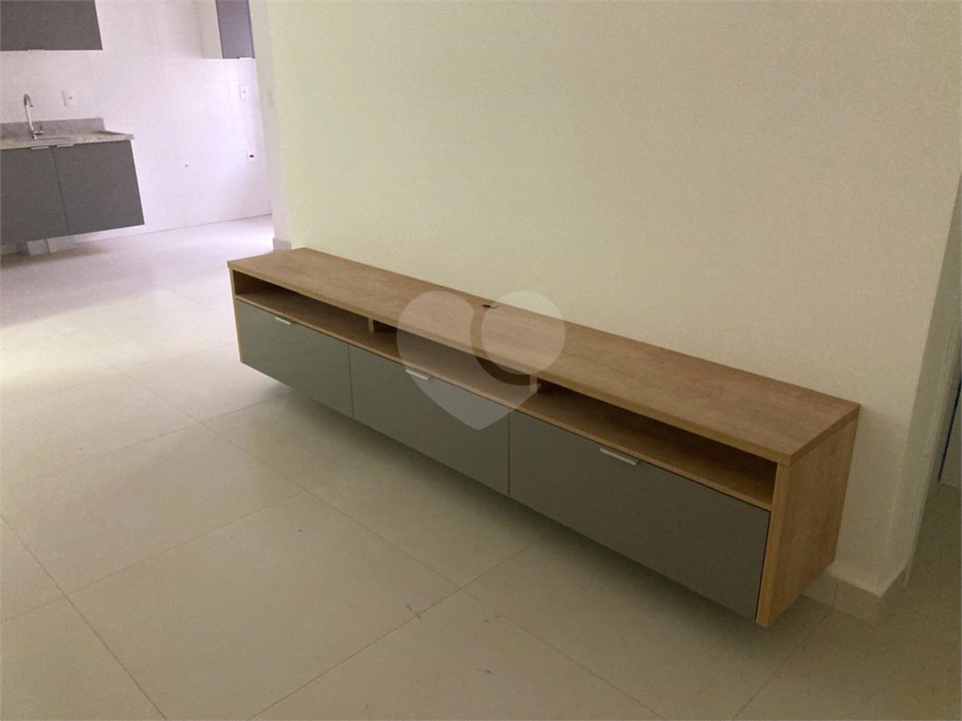 Apartamento à venda com 2 quartos, sendo 1 suíte, em Jardim Santiago, Indaiatuba, SP