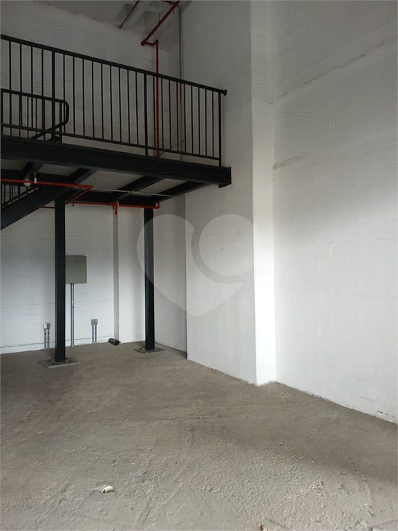 Loja para alugar em Várzea da Barra Funda, São Paulo, SP