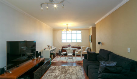 Apartamento à venda com 4 quartos, sendo 1 suíte,  em Chácara Santo Antônio (zona Sul), São Paulo, SP
