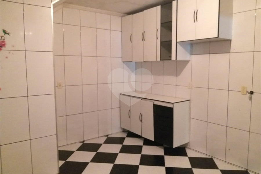 Sobrado à venda com 3 quartos, sendo 1 suíte, em Tremembé, São Paulo, SP