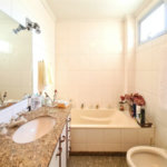 Apartamento à venda com 3 quartos, sendo 1 suíte, em Jardim das Acácias, São Paulo, SP