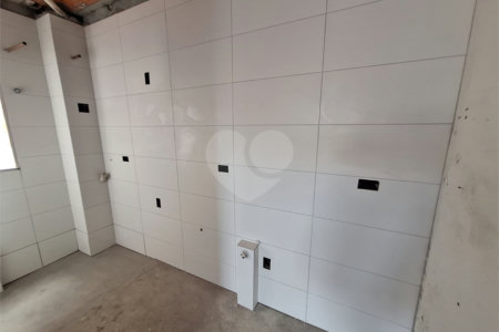 Casa à venda com 2 quartos no condomínio Ângelo Calandrino, São Paulo - SP