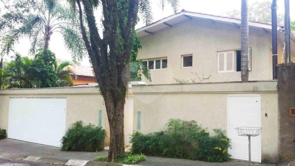 Sobrado à venda com 4 quartos, sendo 2 suítes, em Jardim Marajoara, São Paulo, SP