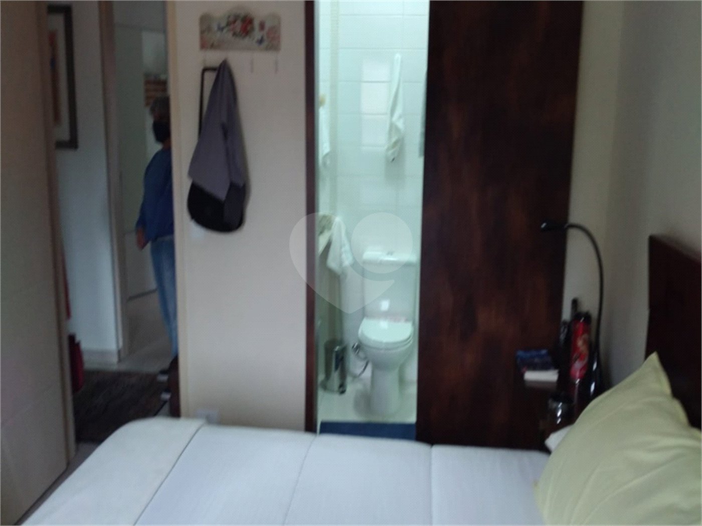 Casa à venda com 3 quartos, sendo 2 suítes, no condomínio Villa's Residencial, São Paulo - SP