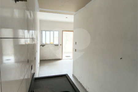 Apartamento à venda com 2 quartos em Guaianazes, São Paulo, SP