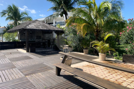 Casa em condomínio à venda com 3 quartos, sendo 2 suítes, em Portinho, Cabo Frio, RJ