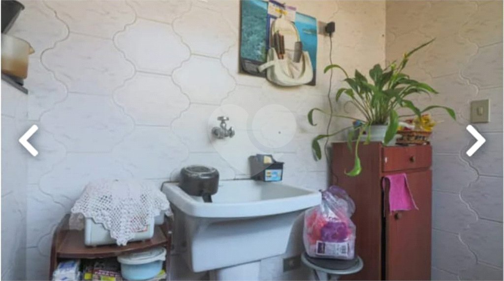 Sobrado à venda com 3 quartos, sendo 1 suíte, em Bosque da Saúde, São Paulo, SP