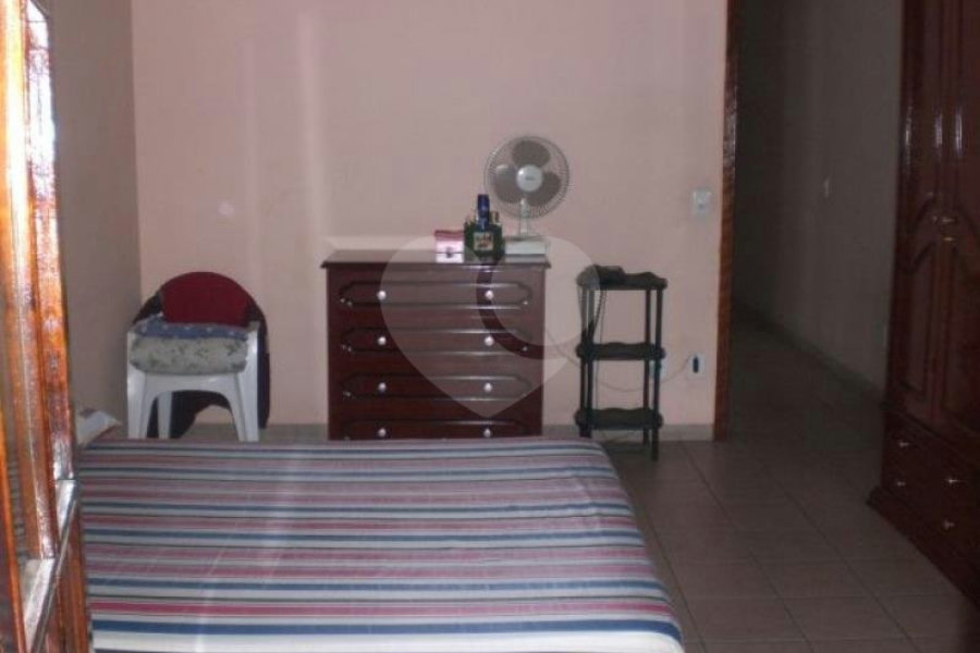 Sobrado à venda com 3 quartos, sendo 1 suíte, em Jardim Peri, São Paulo, SP