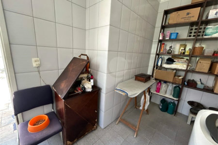 Sobrado à venda com 4 quartos, sendo 2 suítes, em Cidade Mãe do Céu, São Paulo, SP