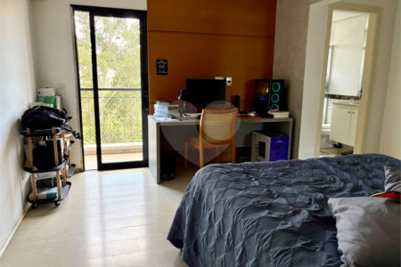 Apartamento à venda com 4 suítes em Jardim Marajoara, São Paulo, SP
