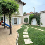 Casa à venda com 4 quartos, sendo 3 suítes, em Vila Galvão, Guarulhos, SP