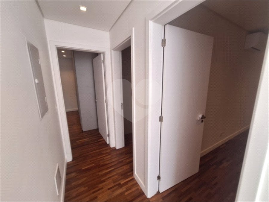 Casa à venda ou para alugar com 3 suítes no condomínio Boulevard Ibirapuera, São Paulo - SP