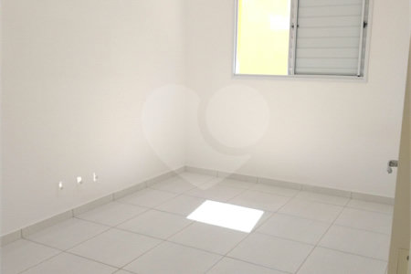 Apartamento à venda com 2 quartos em João Xxiii, Vinhedo, SP