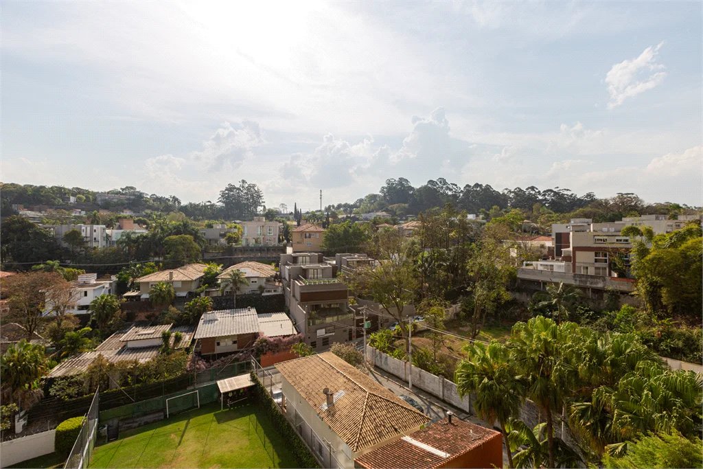 Apartamento à venda com 4 quartos, sendo 3 suítes,  em Real Parque, São Paulo, SP