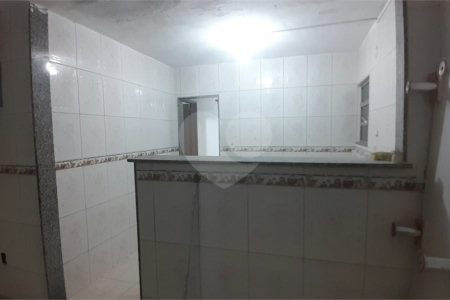 Casa à venda com 3 quartos em Campo Grande, Rio de Janeiro, RJ