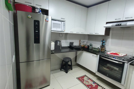Casa à venda com 3 quartos no condomínio Vitória, São Paulo - SP