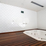 Apartamento à venda com 3 quartos, sendo 1 suíte, em Alto da Boa Vista, São Paulo, SP