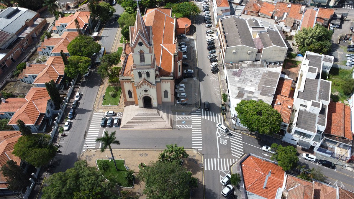 Casa à venda com 3 quartos, sendo 1 suíte, em Jardim Novo São Pedro, Salto, SP