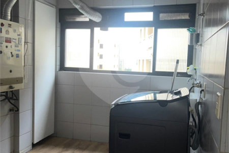Apartamento à venda com 3 quartos, sendo 1 suíte,  em Jardim Ampliação, São Paulo, SP