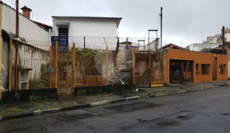 Casa à venda com 3 quartos em Jardim Helena, Ferraz de Vasconcelos, SP