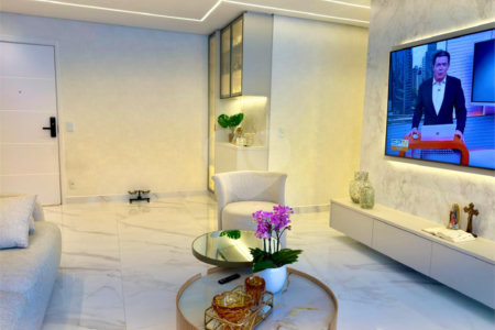 Apartamento à venda com 2 suítes em Jardim Prudência, São Paulo, SP