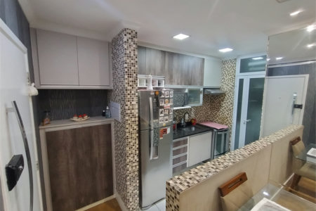Apartamento à venda com 3 quartos, sendo 1 suíte, em Umuarama, Osasco, SP