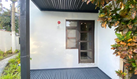 Condomínio à venda com 2 quartos, sendo 1 suíte,  em Geribá, Armação dos Búzios, RJ