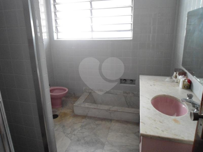 Casa à venda com 5 quartos, sendo 2 suítes, em Planalto Paulista, São Paulo, SP