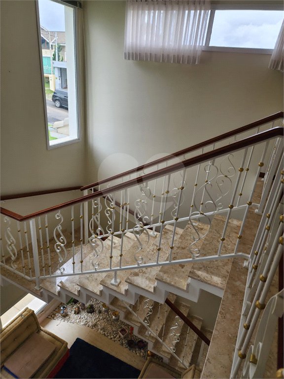 Casa à venda com 4 suítes no condomínio Pedra Grande, Atibaia - SP