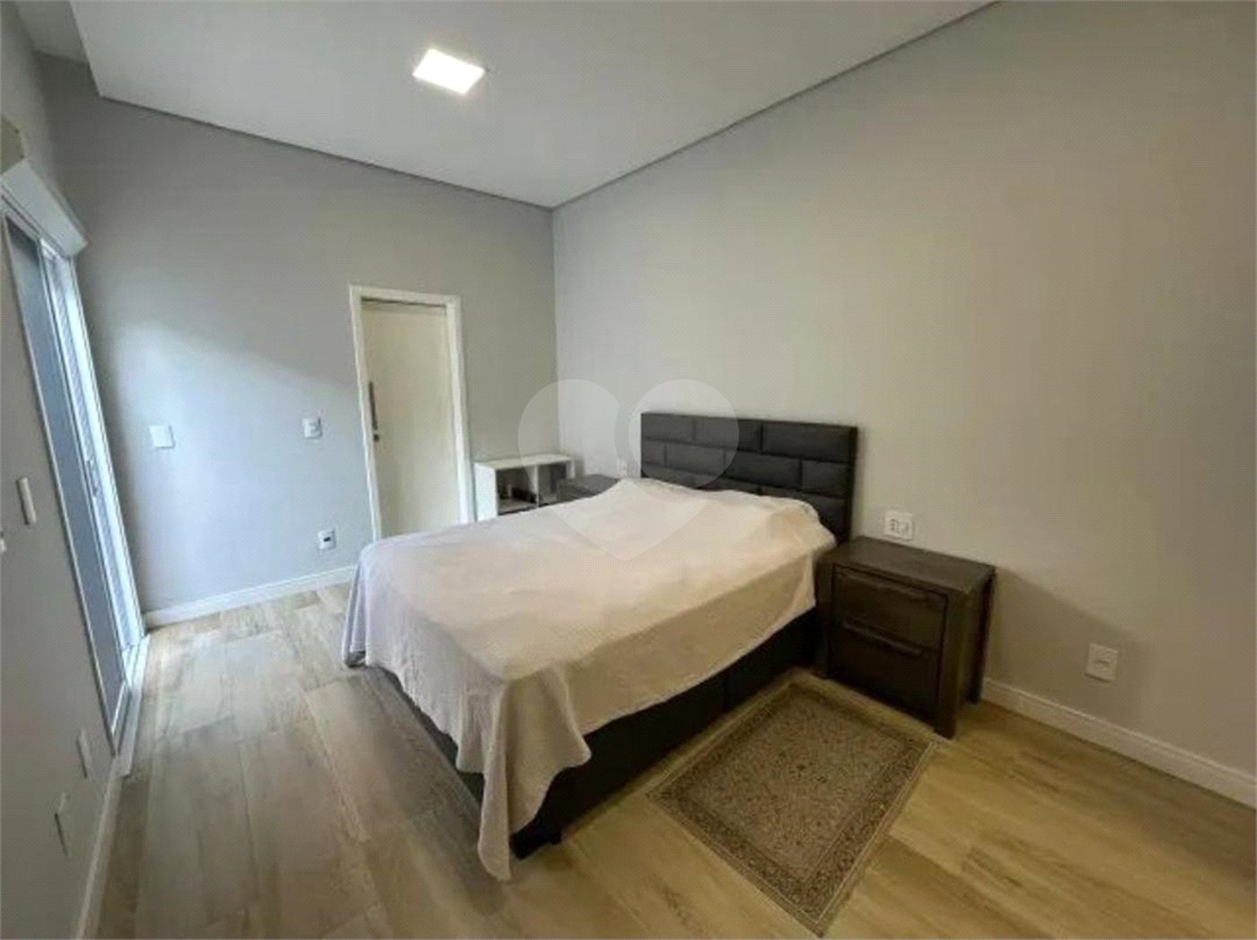 Casa à venda com 4 quartos, sendo 1 suíte, no condomínio Park Gran Reserve, Indaiatuba - SP