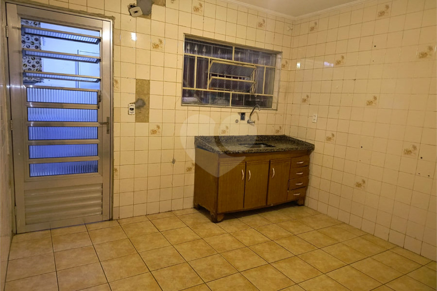 Sobrado à venda com 2 quartos em Tremembé, São Paulo, SP
