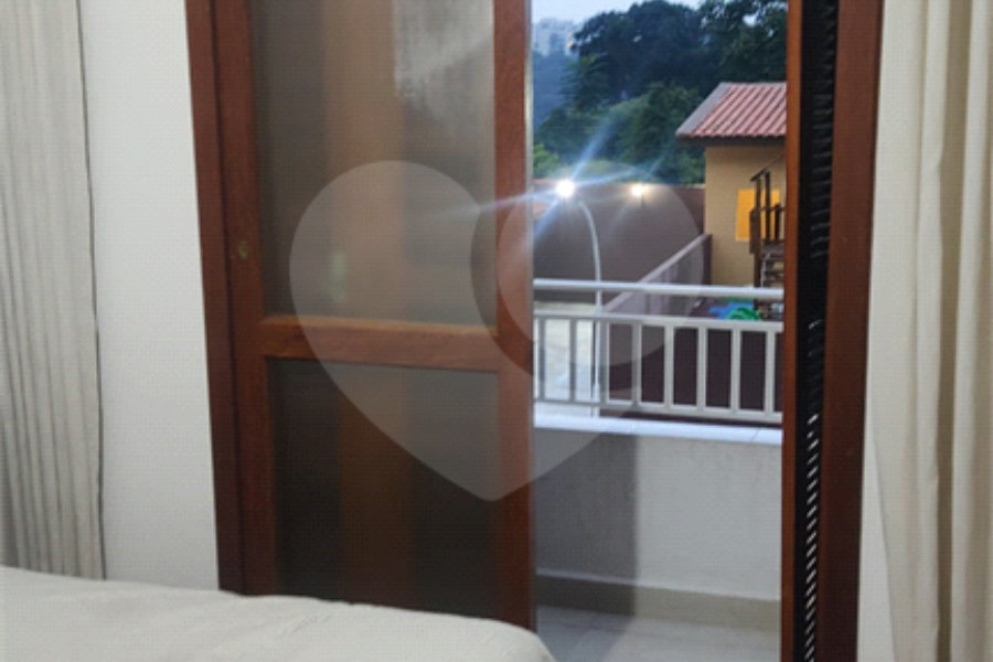 Casa à venda com 2 quartos no condomínio Parque das Araucárias, São Paulo - SP