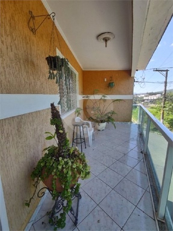 Sobrado à venda com 3 quartos em Tremembé, São Paulo, SP