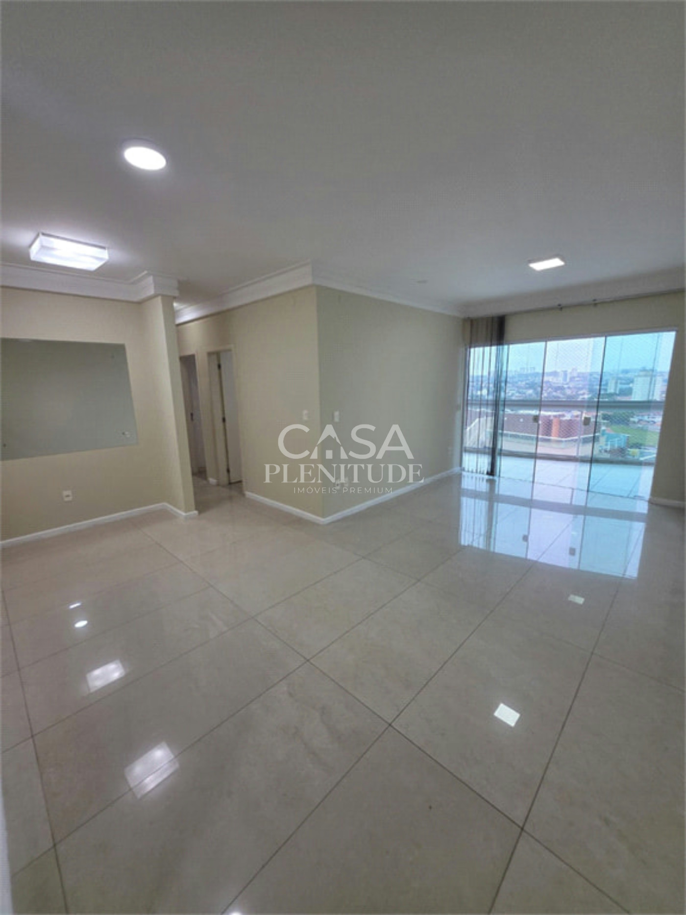 Apartamento à venda com 3 quartos, sendo 1 suíte, em Jardim Paulistano, Sorocaba, SP