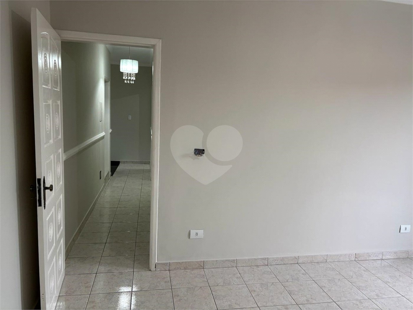 Casa à venda com 3 quartos, sendo 1 suíte, em Jardim São Judas Tadeu, Salto, SP