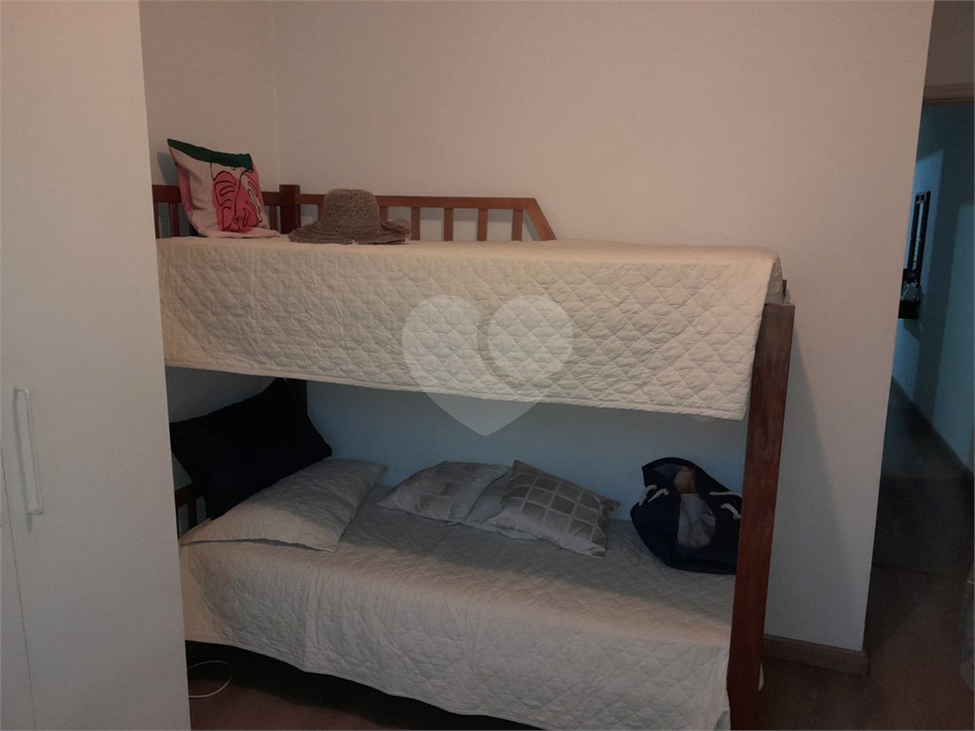 Sobrado à venda com 3 quartos, sendo 1 suíte,  em Jardim Promissão, São Paulo, SP
