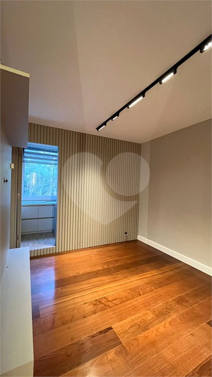 Apartamento à venda com 4 suítes em Vila Suzana, São Paulo, SP