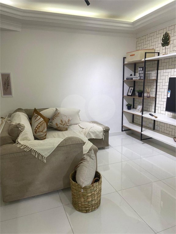Casa de Vila à venda com 2 quartos, sendo 1 suíte, em Silveira, Santo André, SP