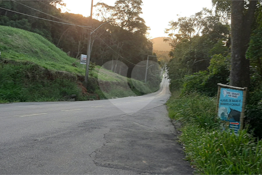 Terreno à venda no condomínio Associação Reserva das Hortênsias, Mairiporã - SP
