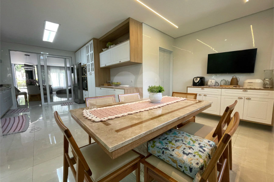 Casa à venda com 4 suítes no condomínio Reserva Nova Cantareira, São Paulo - SP