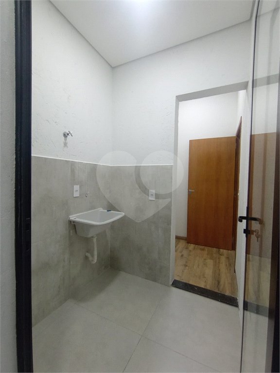 Casa à venda com 3 quartos, sendo 2 suítes, no condomínio Vila Rica, Indaiatuba - SP