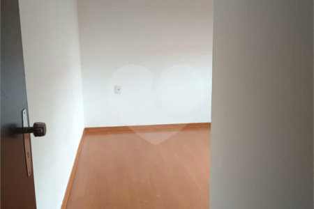 Casa à venda com 4 quartos, sendo 1 suíte,  no Centro, Vinhedo, SP