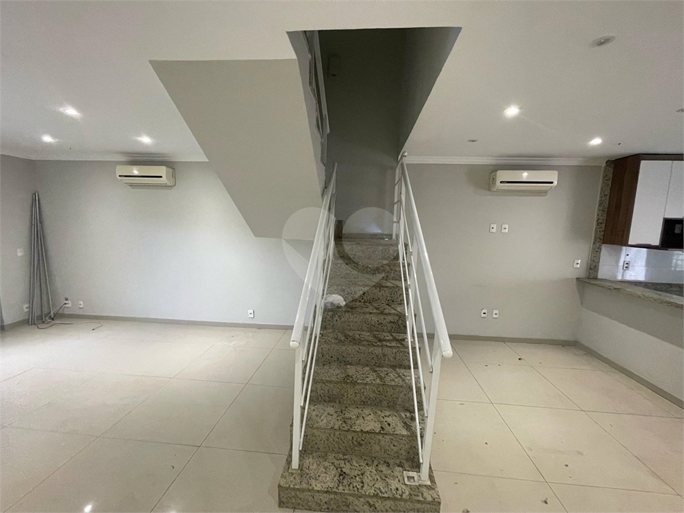 Casa à venda com 3 quartos, sendo 2 suítes, em Campo Grande, Rio de Janeiro, RJ