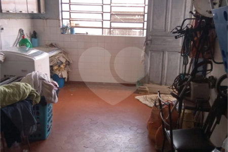 Sobrado à venda com 2 quartos em Vila Nivi, São Paulo, SP