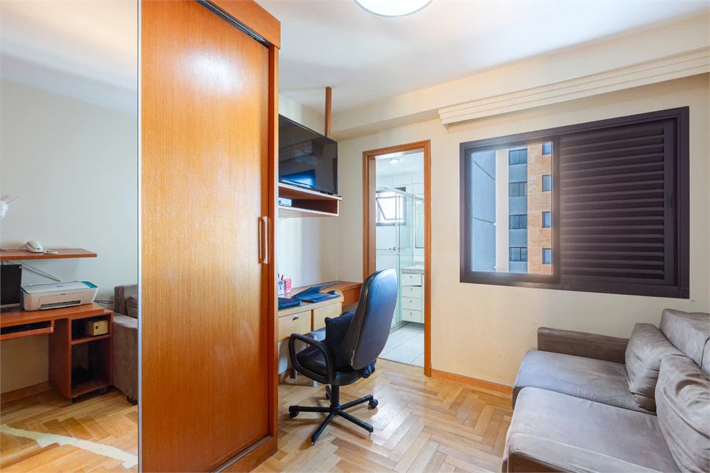 Apartamento à venda com 3 suítes em Alto da Lapa, São Paulo, SP