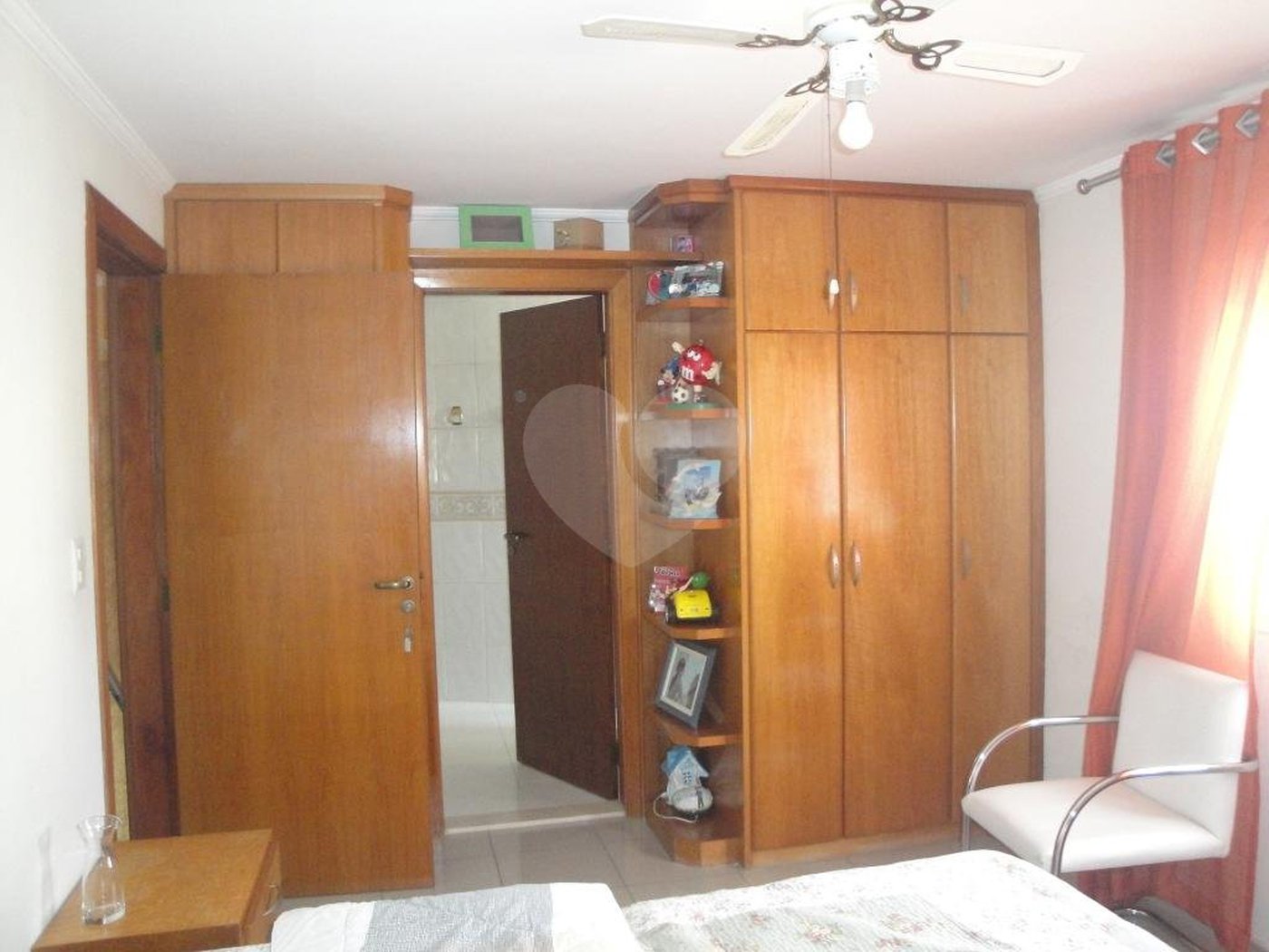 Sobrado à venda com 5 quartos, sendo 3 suítes, em Vila Bonilha, São Paulo, SP